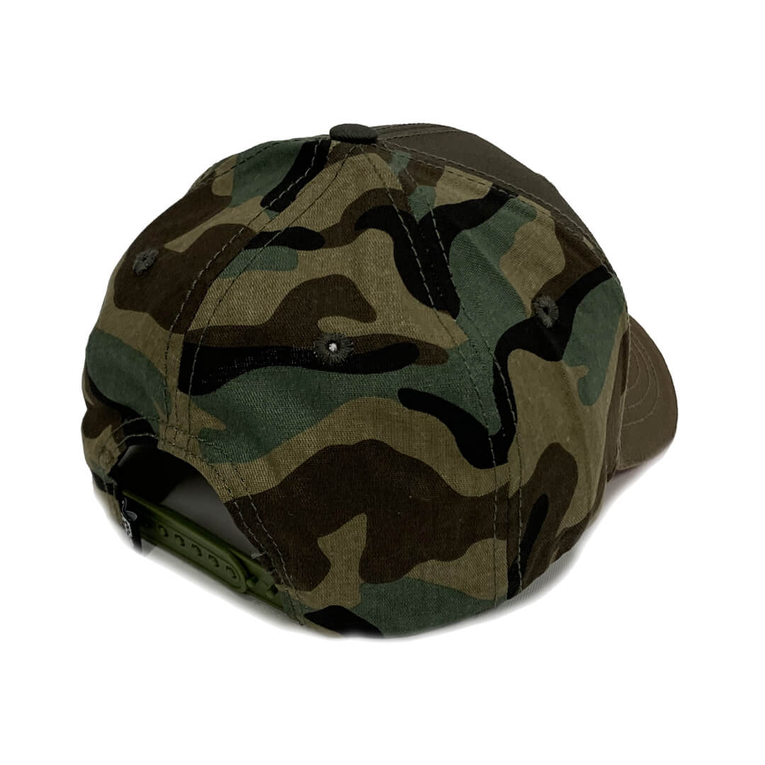 Back view showing a camouflage backing.